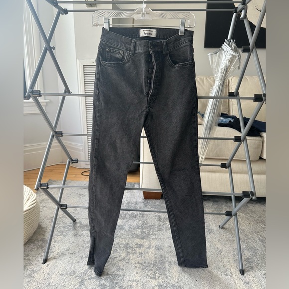 Reformation Serena High Skinny Jean in size 26, wash Erie - Picture 6 of 6